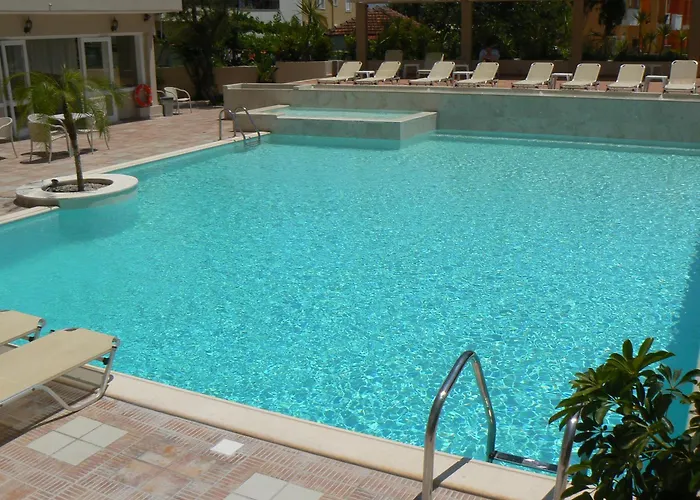 Happyland 2* Nydri (Lefkada)