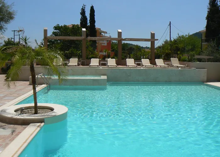 Happyland 2* Nydri (Lefkada)