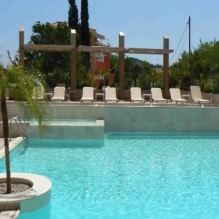 Apartahotel Happyland 2*
